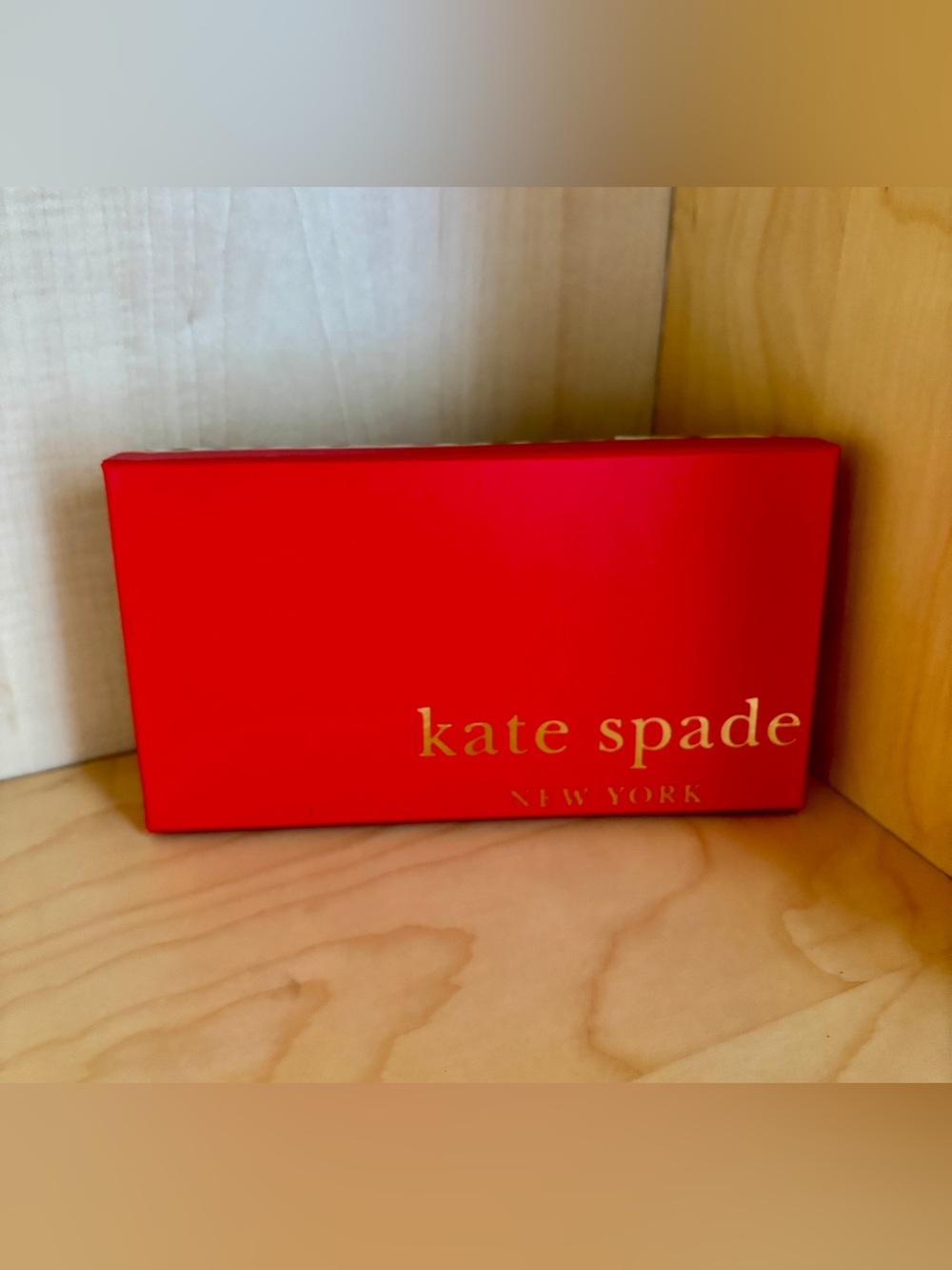 Kate Spade Gift Box - Multicolor